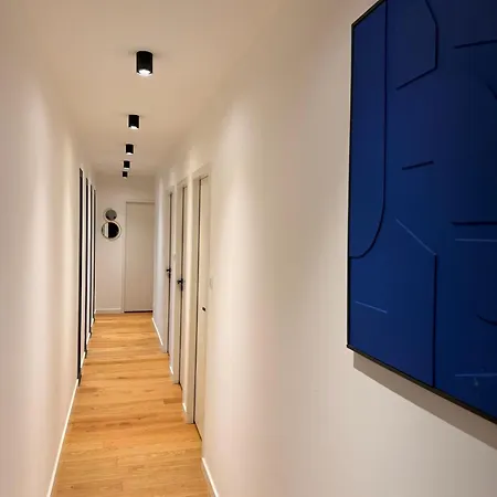 5l Villa